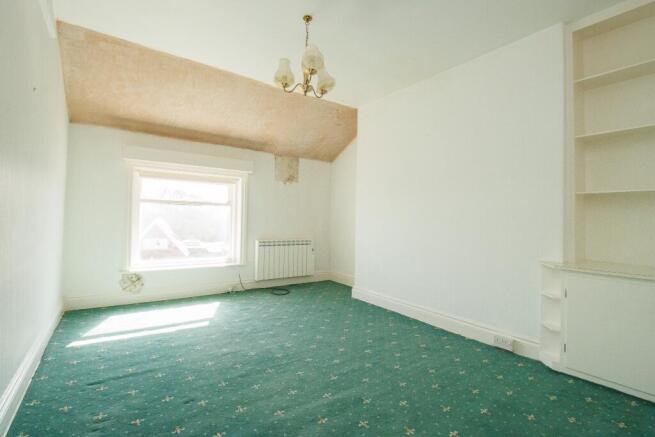 2 bed Apartment for sale Image 6