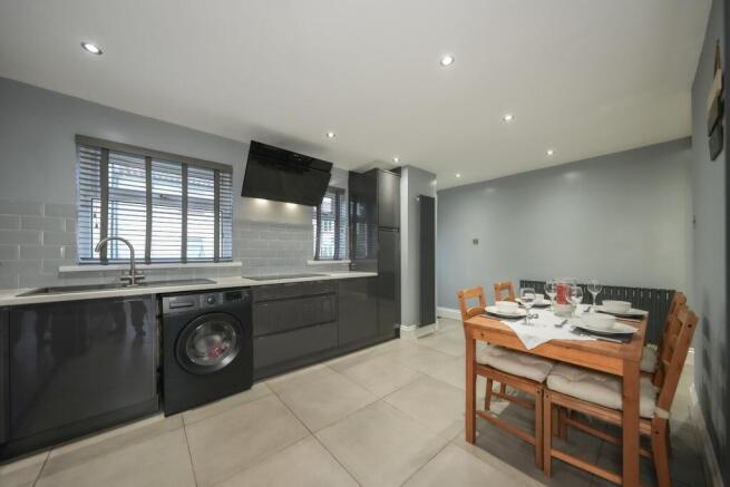 Dining Kitchen