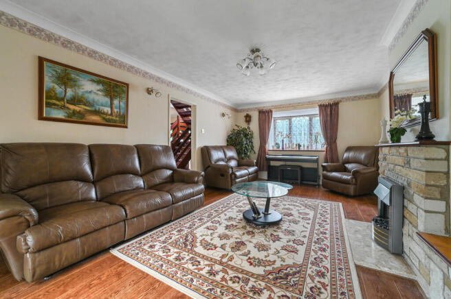 11BaroniaCroft-li...