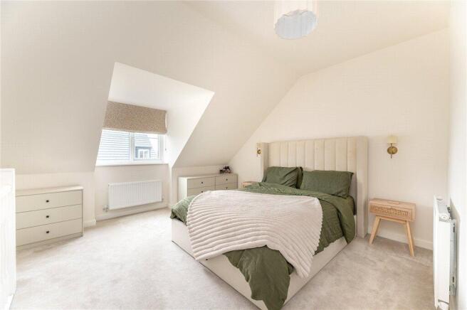3 bed Semi-Detached for sale Image 5