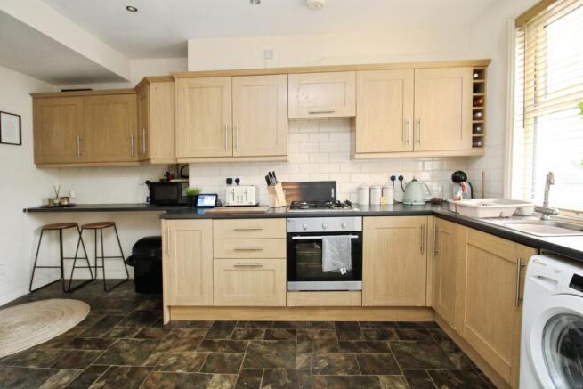 2 bed Terraced for sale Image 4