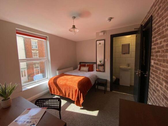 Room 3  (2).jpg