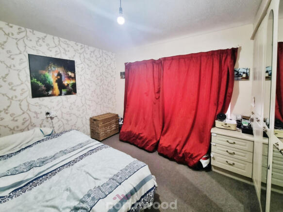 2 bed Bungalow for sale Image 5