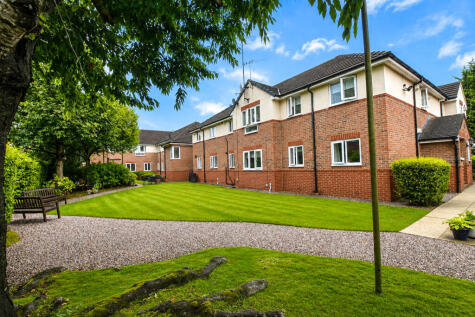 William Close, Urmston, M41