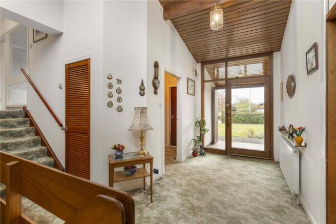 15 Burnbrae