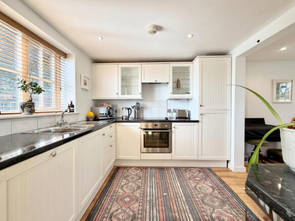 3 bed Detached for sale Image 5