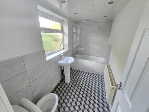 2 bed End of Terrace for sale Image 7