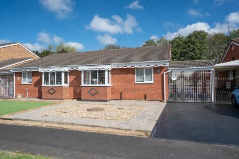 Brookfield Way, Tipton, DY4