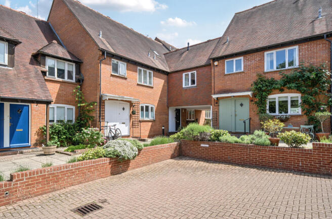 1300633-2-68370d2...