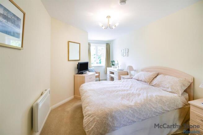 1 bed Apartment for sale Image 5