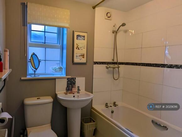 1 bed Flat to rent Image 6