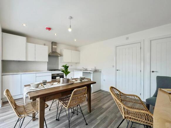 Kitchen/Dining Room