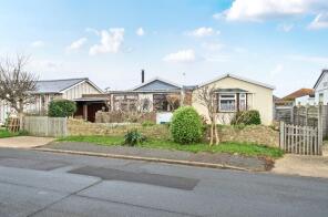 Lassunta, Drift Road, Selsey PO20 0PW