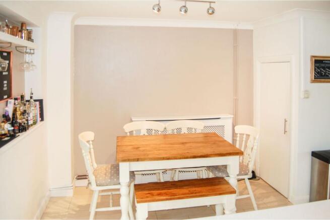 Kitchen/Dining Room