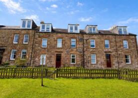 Flat 6, 2, Brandon Place, Kilchattan Bay PA20 9NH