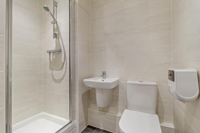 4 bed Semi-Detached for sale Image 12