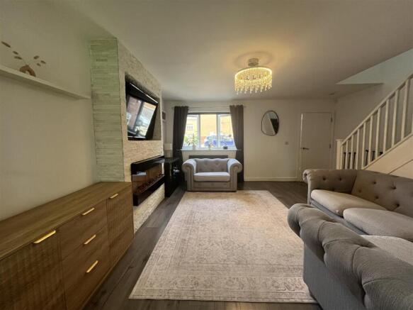 4 bed Town House for sale Image 8