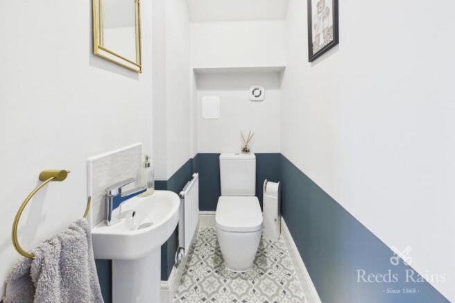 3 bed Detached for sale Image 11
