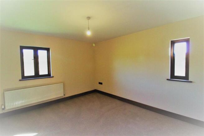 Bedroom 2.JPG