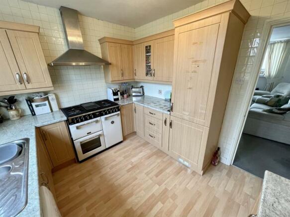 Kitchen ( Located on the first floor )