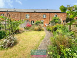 4, West Clyst Barnyard, Road Past Mosshayne Farm, Exeter EX1 3TR