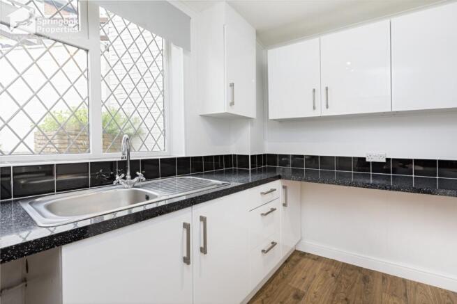 2 bed End of Terrace for sale Image 3