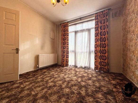 Wensleydale Avenue, Ilford, London, IG5 photo 4