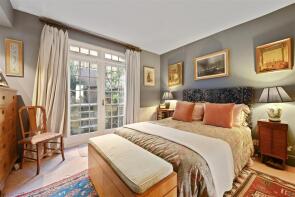 Flat Basement, 70, Comeragh Road, London W14 9HR
