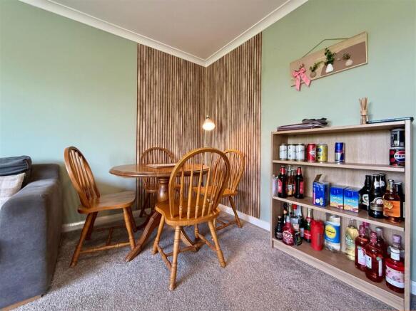 Dining Area.JPG