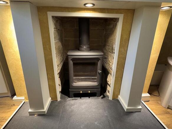 2 bed End of Terrace for sale Image 5