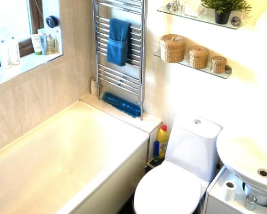Bathroom.jpeg
