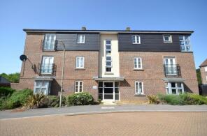 17, Warner Close, Basingstoke RG24 9RY