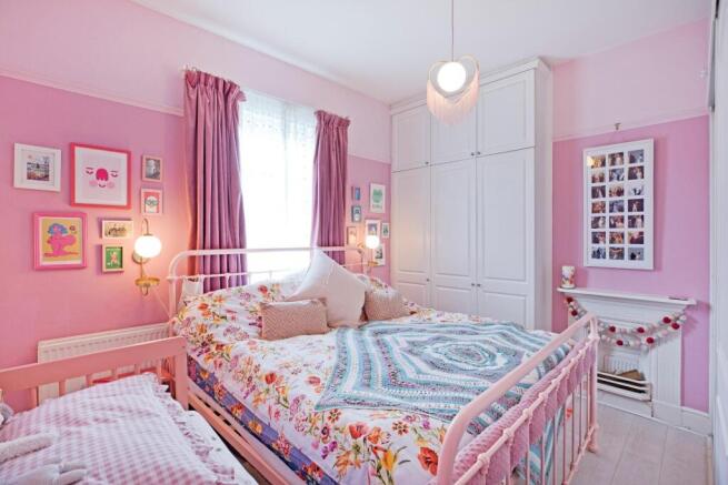 2 bed Terraced for sale Image 6