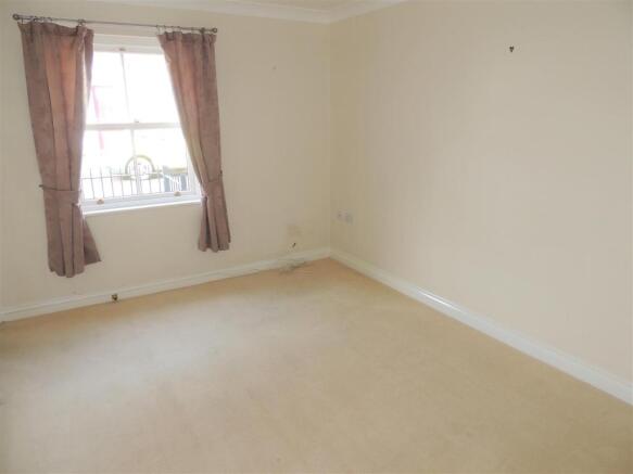 facproperties.co.uk-estate-agent-estate-agents-par