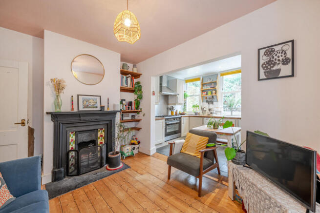 1397689-9-696e097...