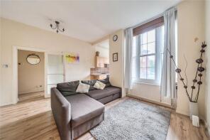 438, Devon Mansions, Tooley Street, London SE1 2XJ