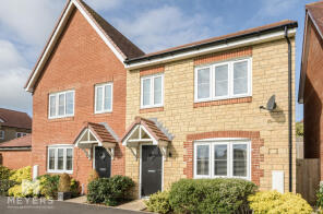 17, Crackmore Drive, Milborne Port, Sherborne DT9 5FX
