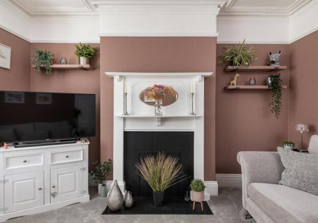SITTING ROOM