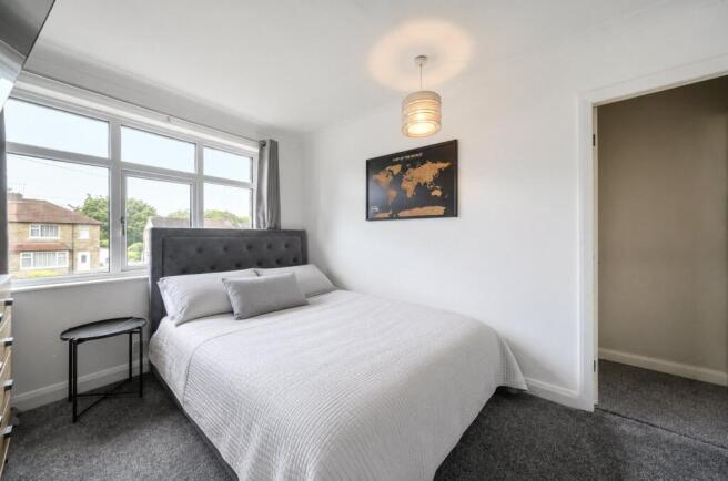 3 bed Terraced for sale Image 10