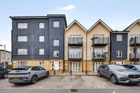 Blackthorn Road, Ilford, IG1