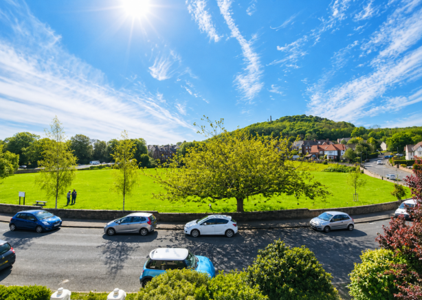 2 bed Flat for sale Image 8