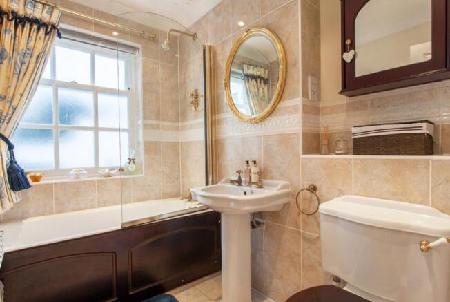 Ensuite