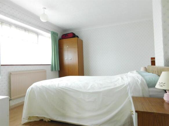 bed 2.JPG