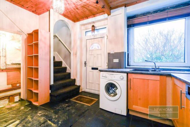 3 bed Terraced for sale Image 4