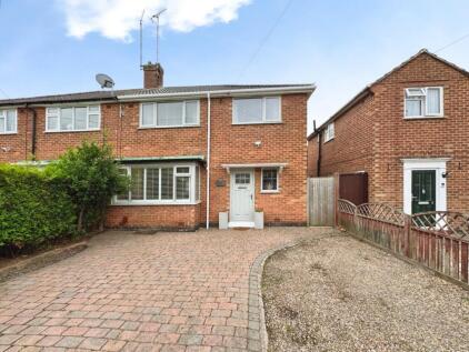 Dale Close, Warwick