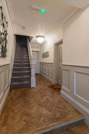 Albany Road 245, 3-2.jpg