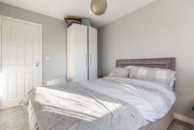 Bedroom-2-2.jpg