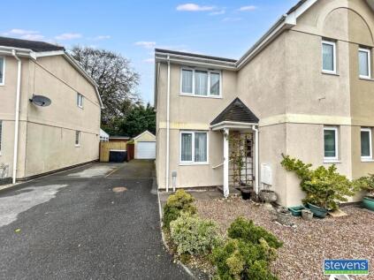 Vixen Tor Close, Okehampton, Devon, EX20