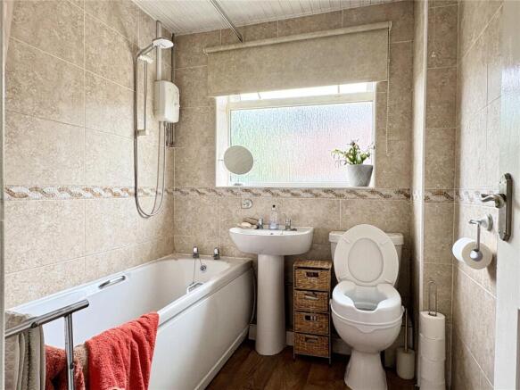 2 bed Town House for sale Image 12
