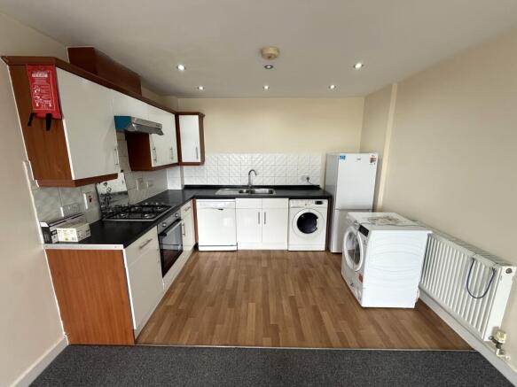 OPEN PLAN KITCHEN (A)